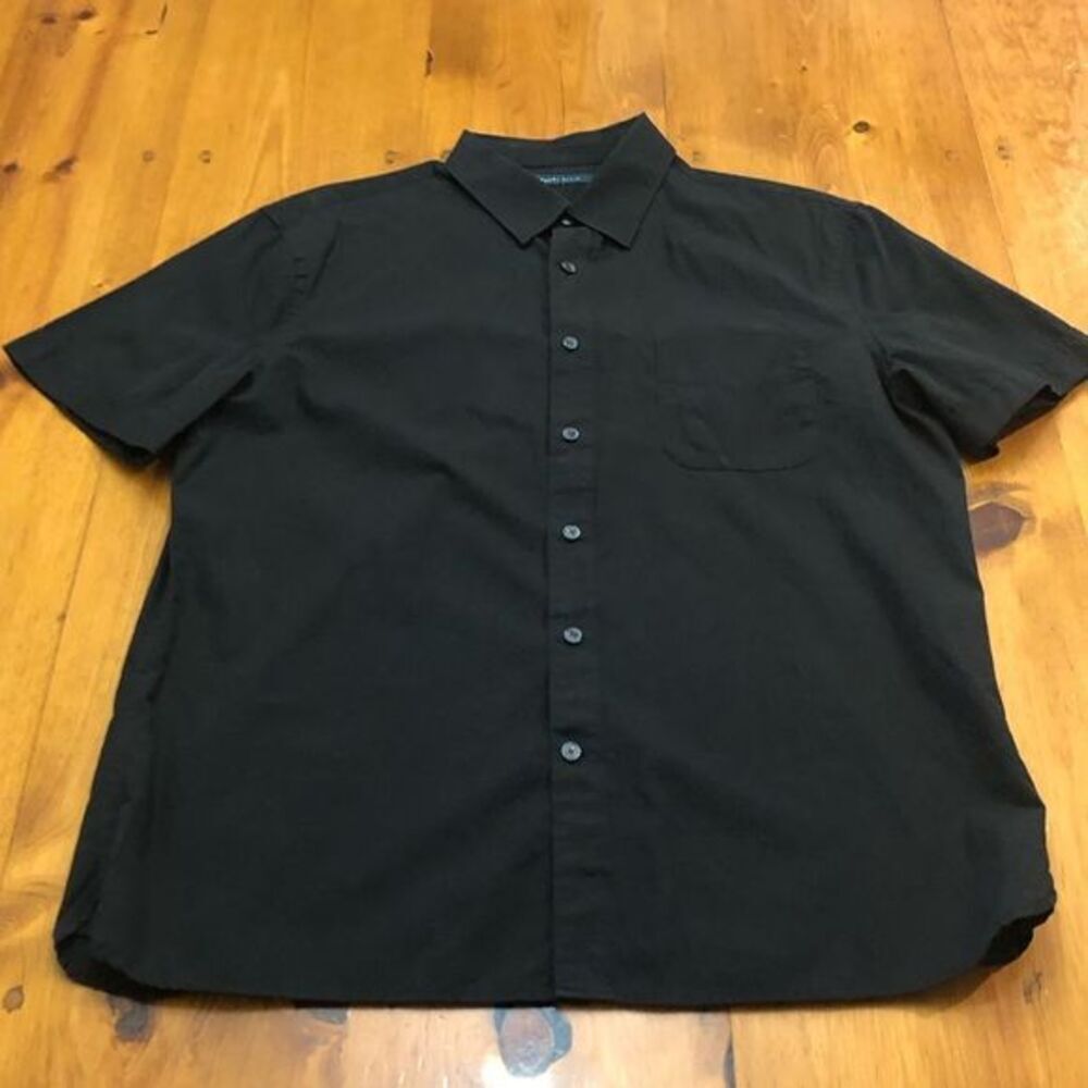 Men’s Causal button down Shirt by Perry Ellis